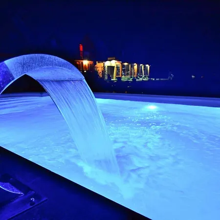 Holiday home Comfortable Holiday Homes With Terraces, Pool